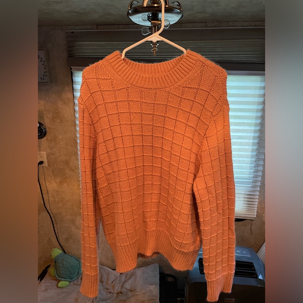 American eagle sweater